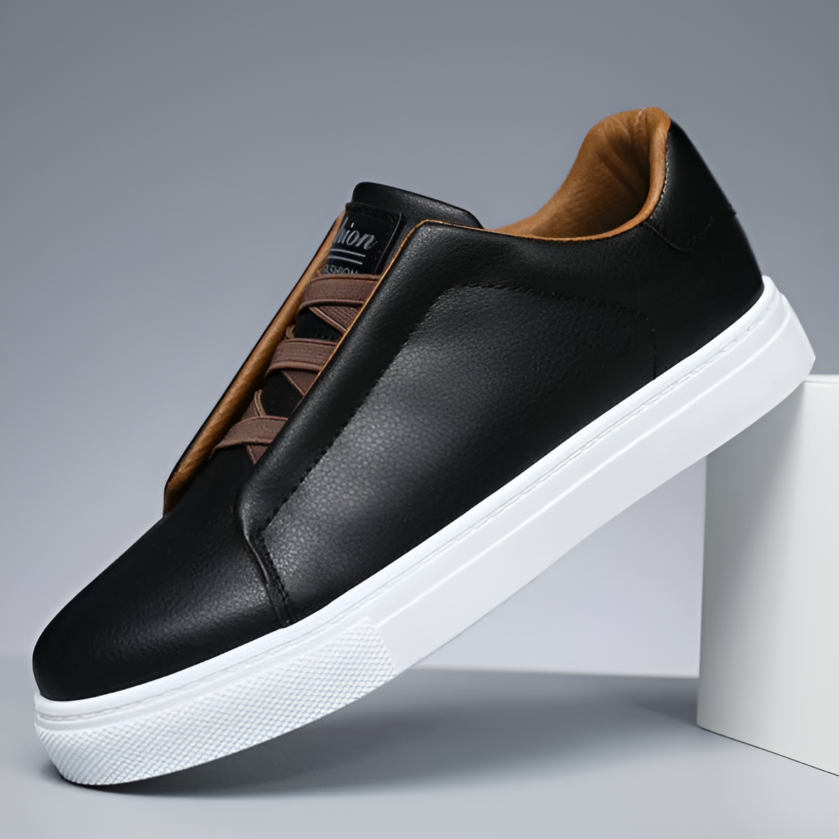 Bernardo™ | Chic Tossud