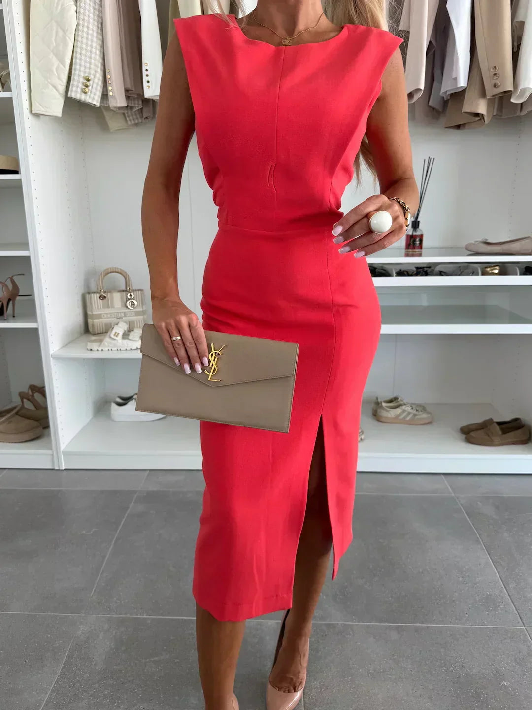 Shayne™ – Elegantne Õlavarreta Slim-Fit Midi Kleit