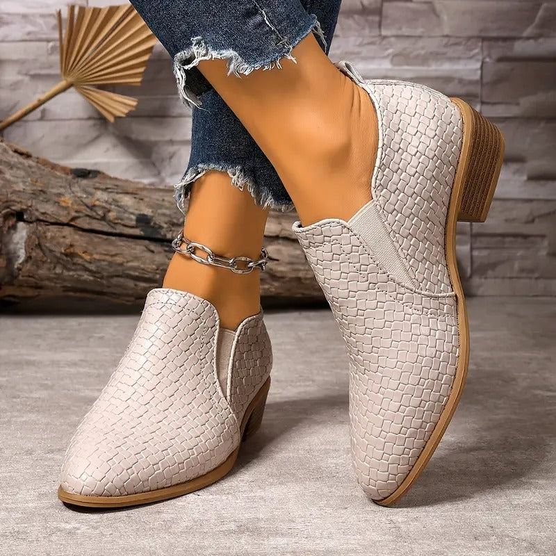 Alexandra™ | Elegantsed kingad