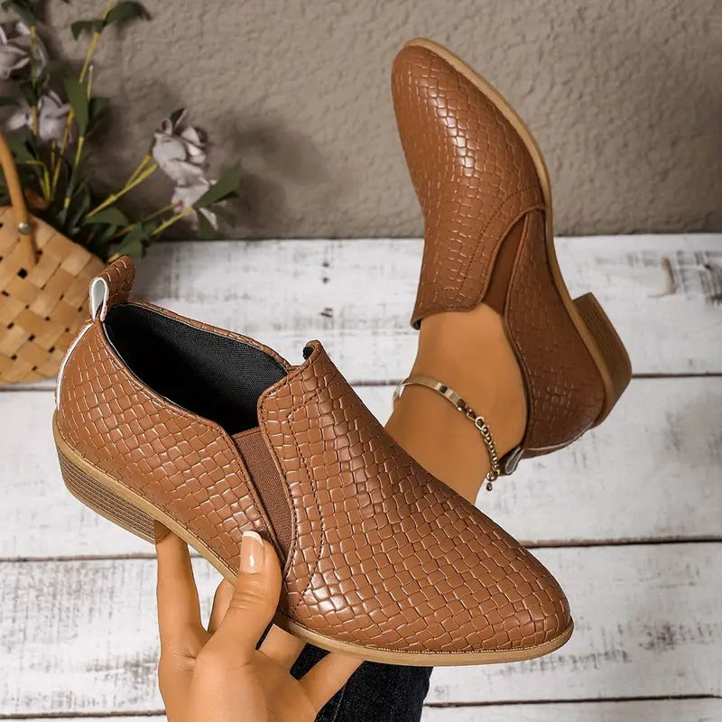 Alexandra™ | Elegantsed kingad